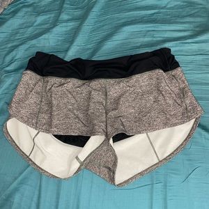 Lululemon Speed Ups - 2.5” inch - size 8